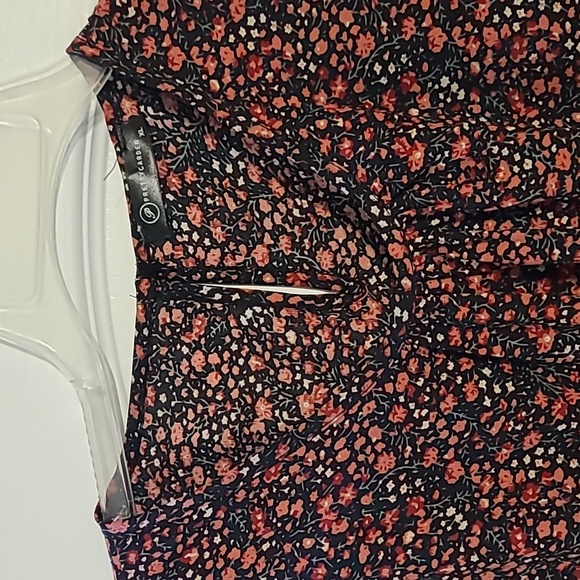 Long dress - Picture 8 of 10